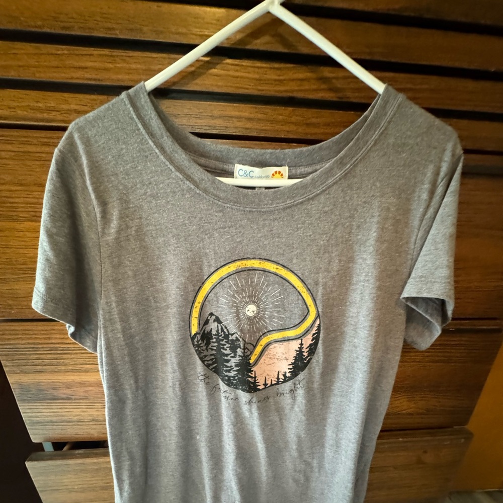 Womens short sleeved T Shirt